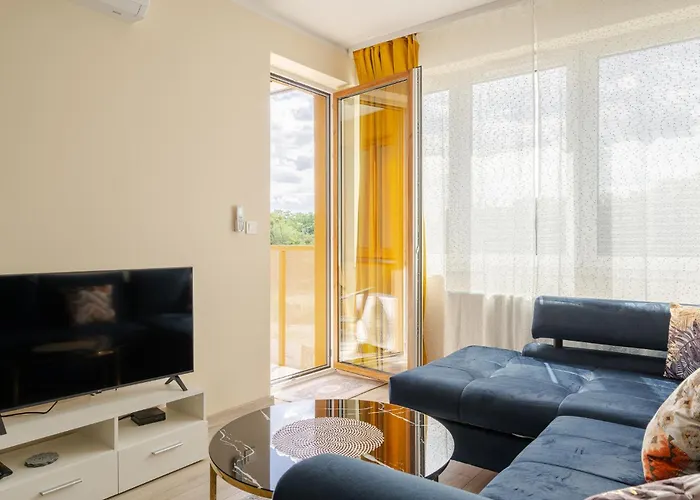 Rentplanet - Apartamenty Miedziana