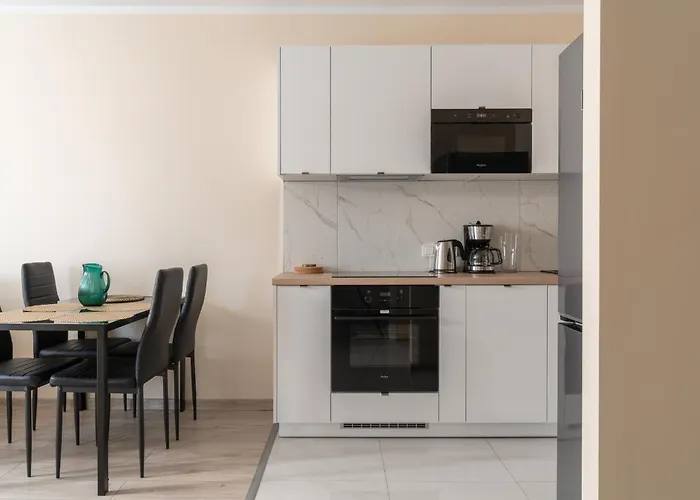 Rentplanet - Apartamenty Miedziana