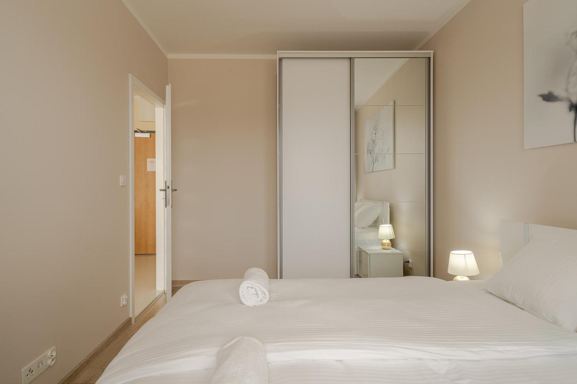 Rentplanet - Miedziana Apartment