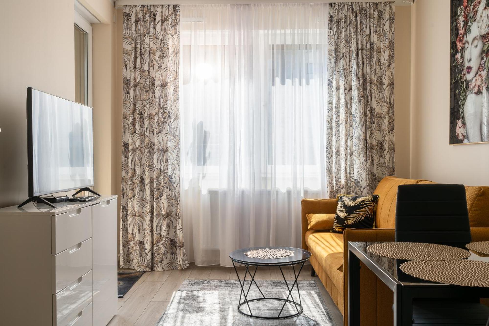Apartment Rentplanet - Miedziana *